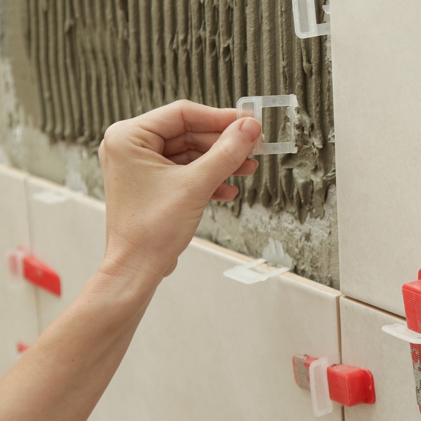 Система выравнивания плитки (СВП): что это, как пользоваться, виды